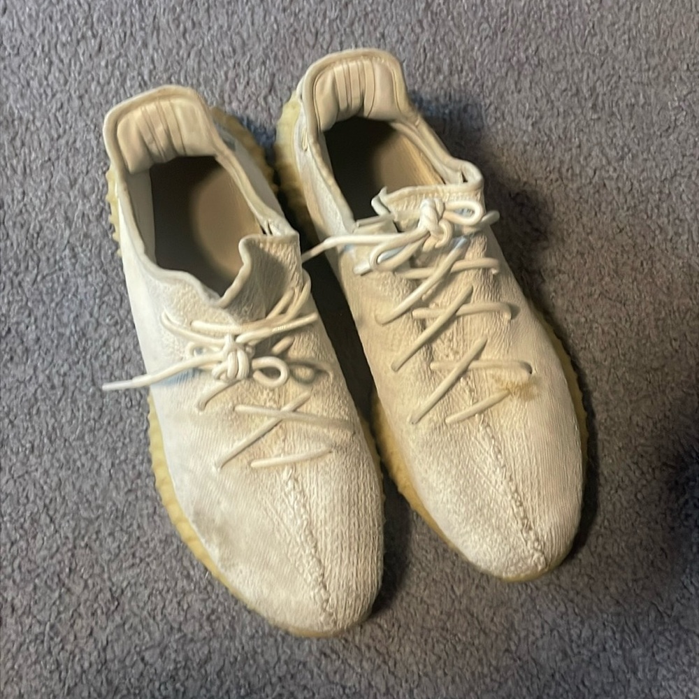 Yeezy boost shoes
